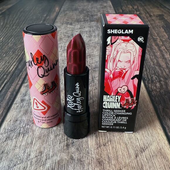 Harley Quinn Arkham Thrill Seeker Color-Changing Lipstick 3.4g SheGlam - Picture 2 of 4